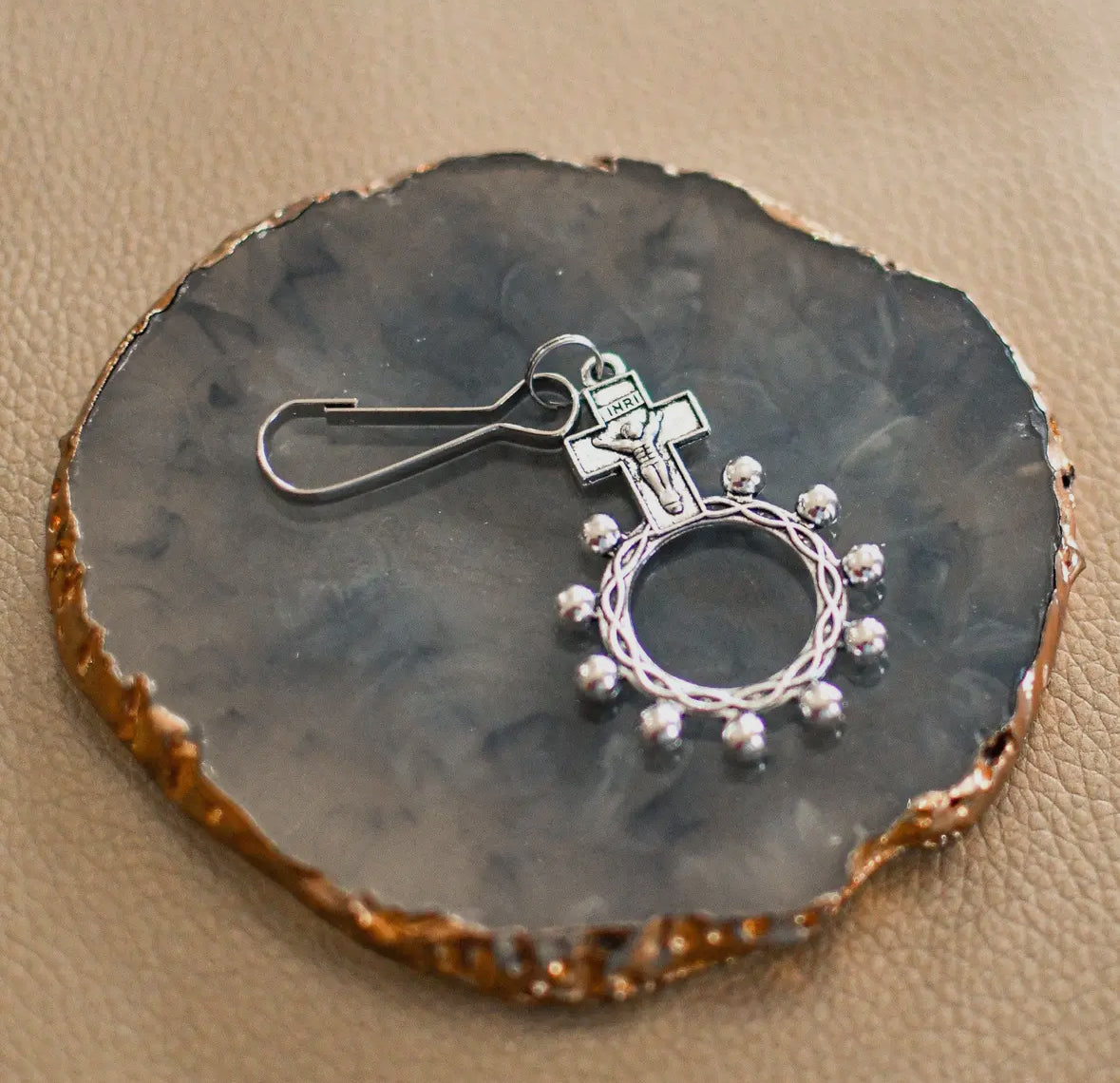 Finger Rosary Zipper Pull