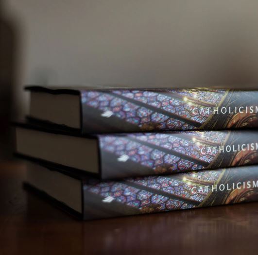 Catholicism: A Journey to the Heart of the Faith (Second Edition)